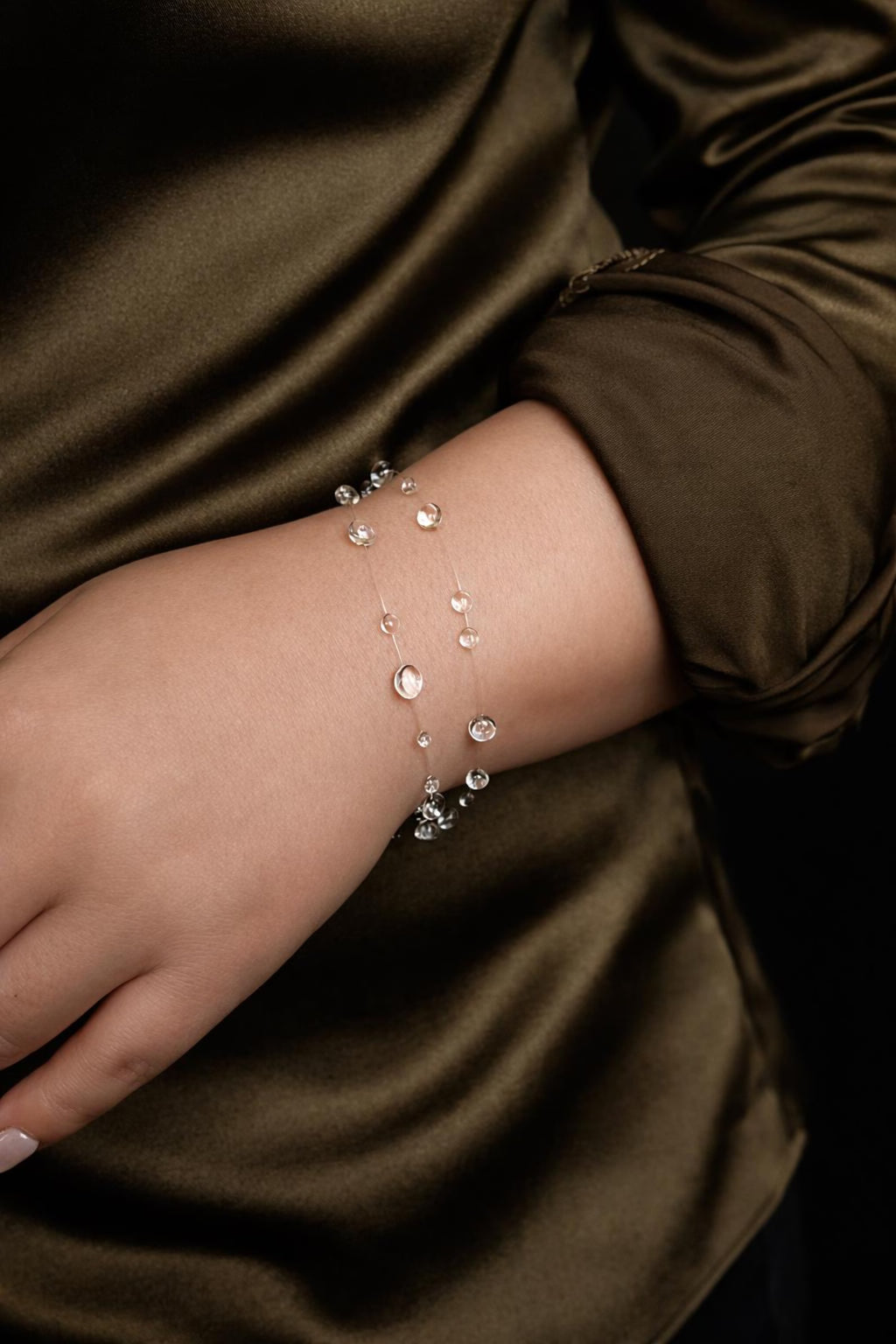"Handmade"Crystal Raindrop Bracelet – Delicate Clear Beaded Double-Strand Bracelet