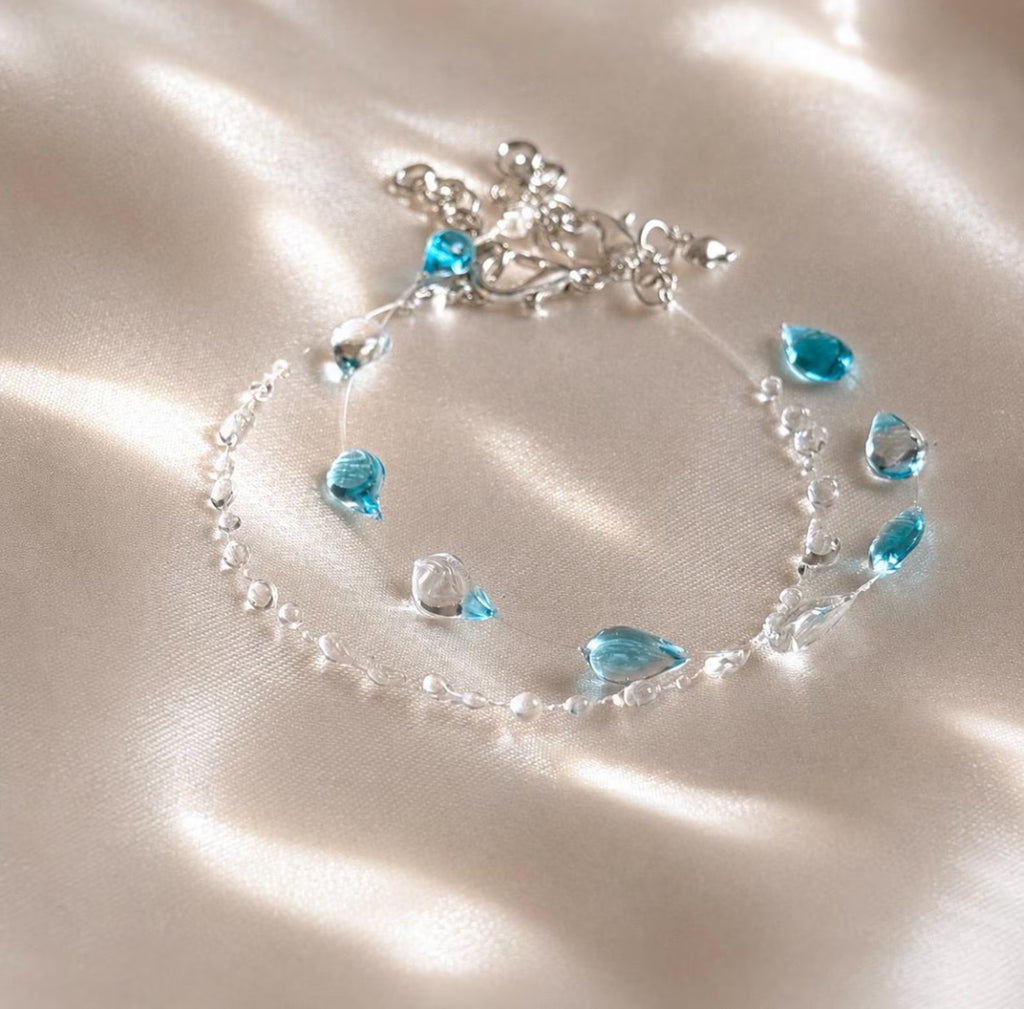 "Handmade"Aqua Crystal Dewdrop Bracelet – Delicate Blue & Clear Beaded Charm Bracelet