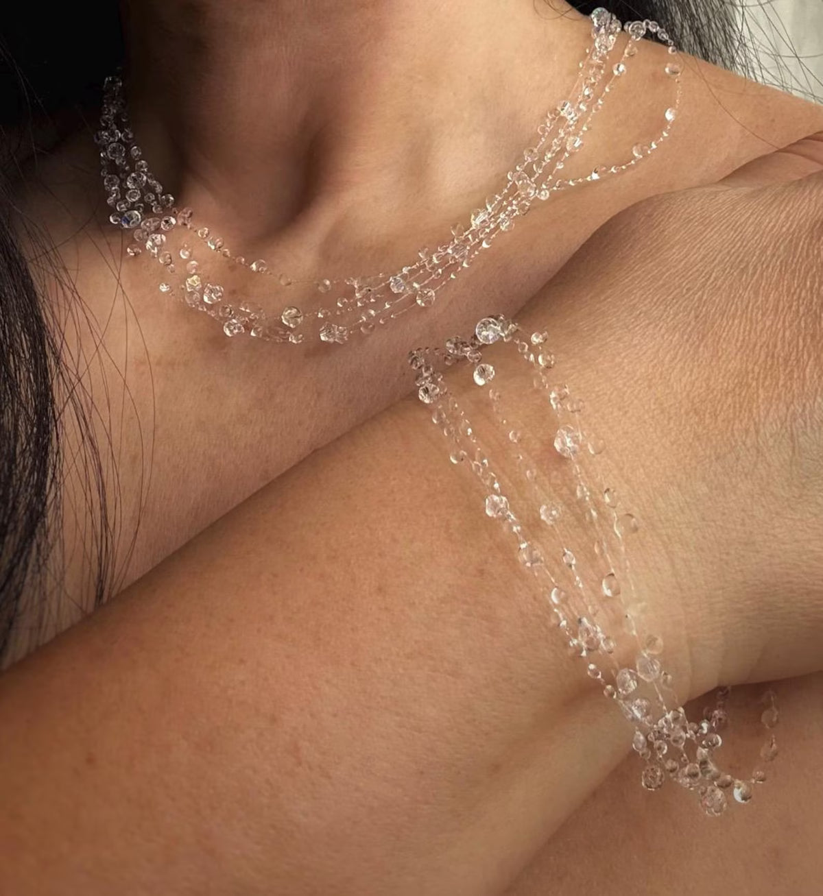 "Handmade"Crystal Dewdrop Elegance Bracelet – Delicate Silver-Tone Beaded Chain Bracelet